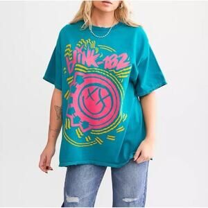 Merch Traffic Blink 182 Smiley Band Teal T Shirt Raw Edge L/XL